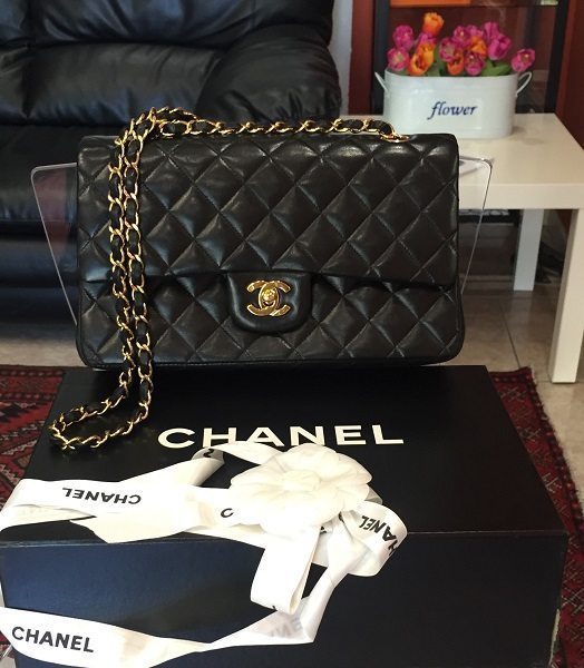Chanel 2.55 lined Flap Medium Silver Chain Shoulder Bag Black Leather  ref.322893 - Joli Closet