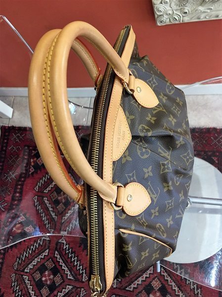 Louis Vuitton Tivoli PM Monogram Handbag #sheerroom #vintage #secondhand  #louisvuitton