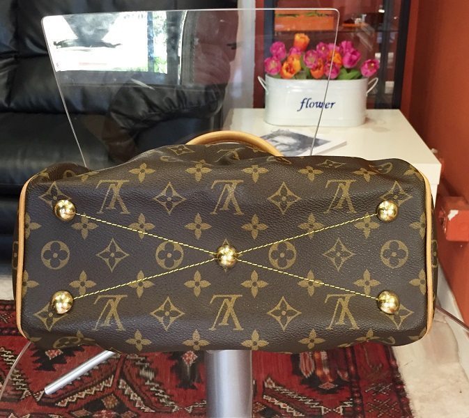 Louis Vuitton Tivoli PM Monogram Handbag #sheerroom #vintage #secondhand # louisvuitton