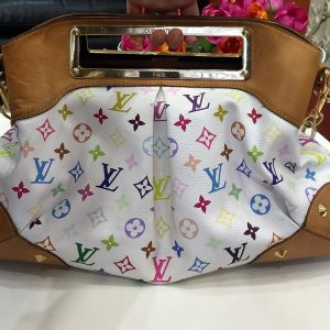 Le borse con logo di Louis Vuitton son tornate: la prova è nello