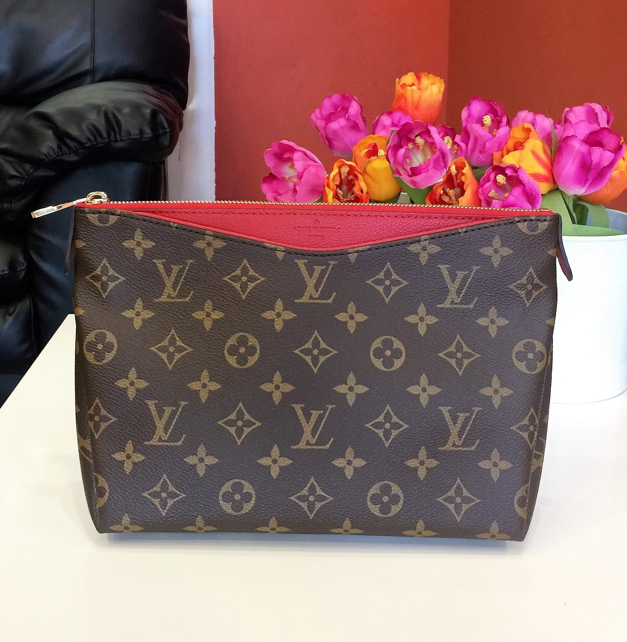 Louis Vuitton Monogram Pallas Beauty Case in Brown, Women's